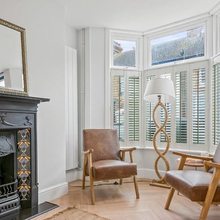 Pass The Keys 3 Bed Scandi Heaven Minutes From The Beach Whitstable Kültér fotó