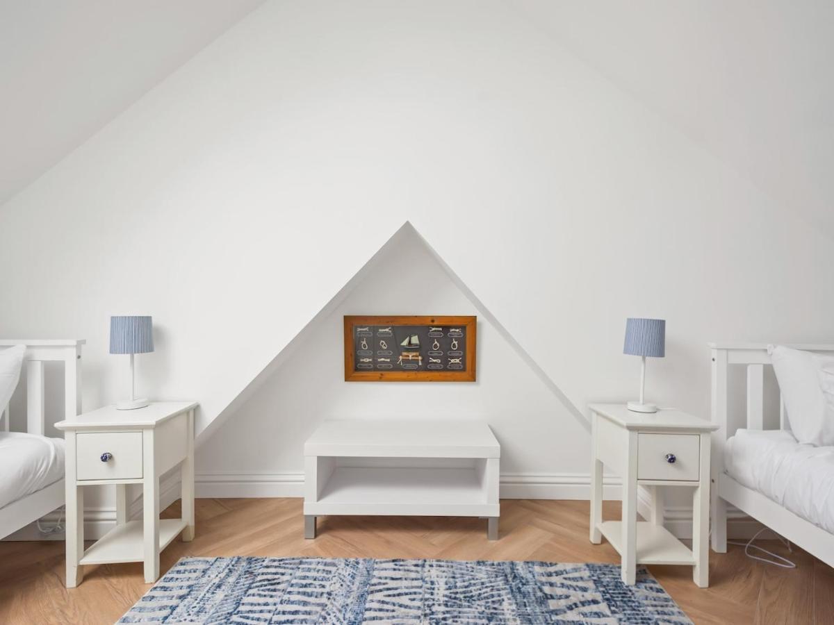 Pass The Keys 3 Bed Scandi Heaven Minutes From The Beach Whitstable Kültér fotó