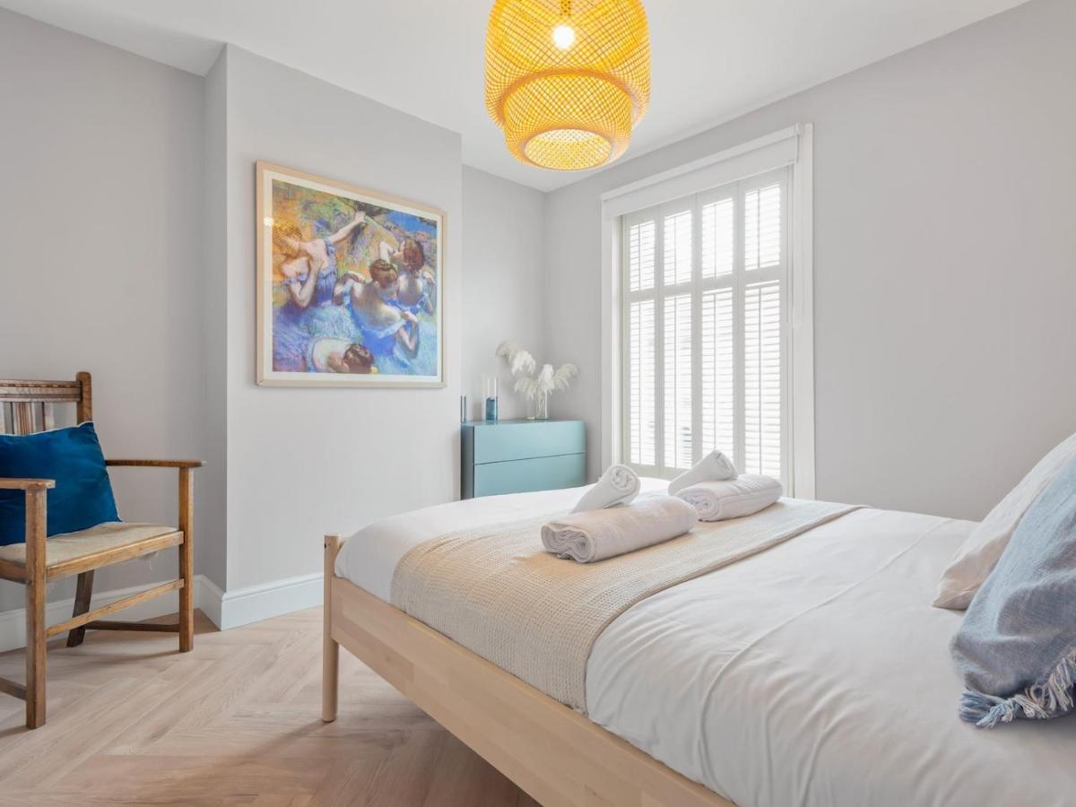 Pass The Keys 3 Bed Scandi Heaven Minutes From The Beach Whitstable Kültér fotó